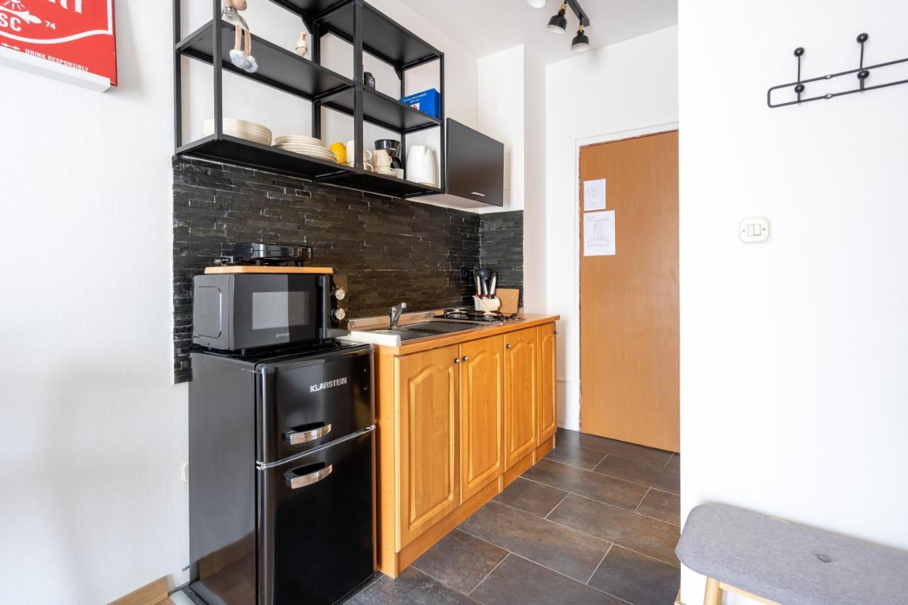 Alto 1 Studio Apartment Rovigno Esterno foto